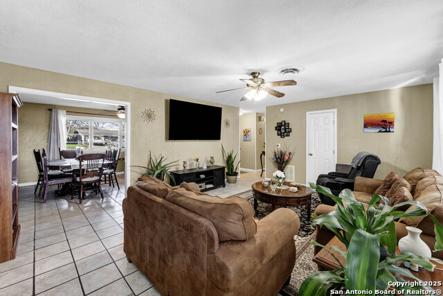 863 Merriweather St Property Photo 11