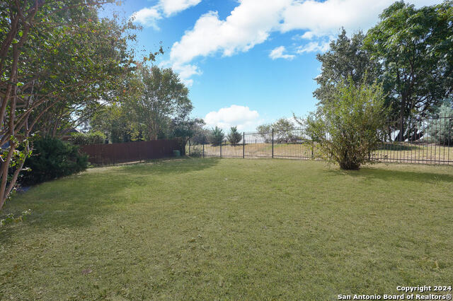 8142 Floating View Property Photo 32