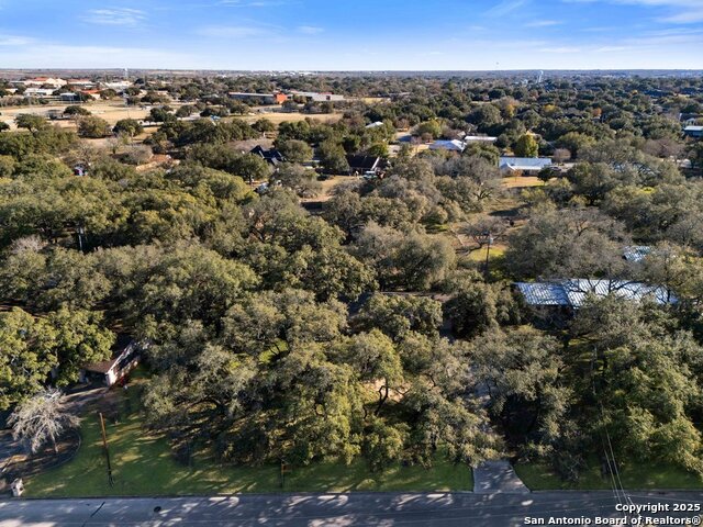 38 Pulliam Property Photo 3
