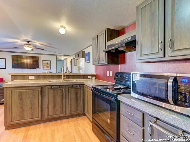 127 Mountain View Property Photo 9