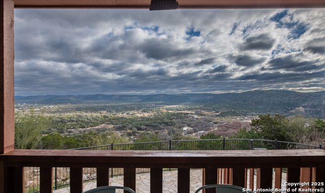 50 Indian Paintbrush Trail Property Photo 6