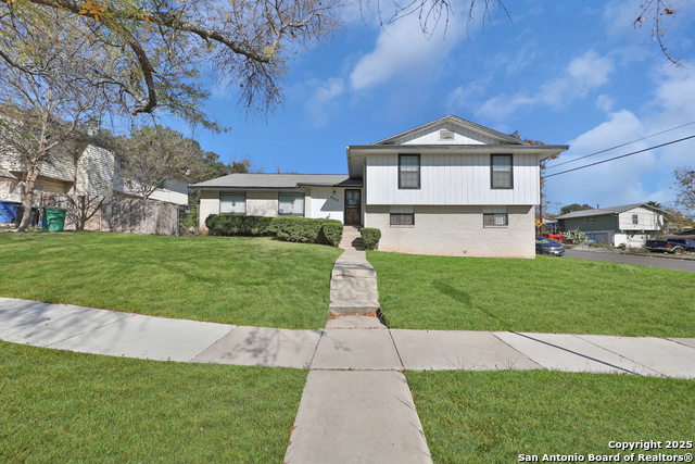 6223 Wigwam Dr Property Photo 2