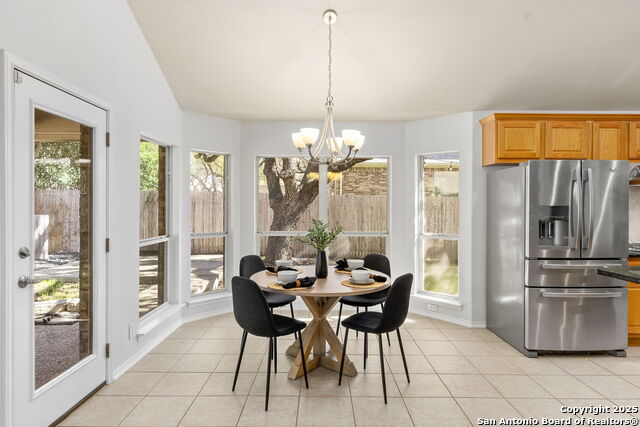 20437 Wild Springs Dr Property Photo 16