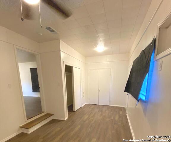 315 Colglazier Ave Property Photo 7