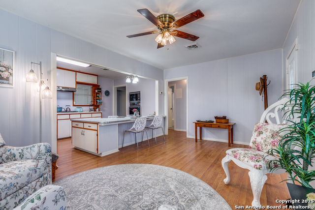 319 Pamela Dr Property Photo 6