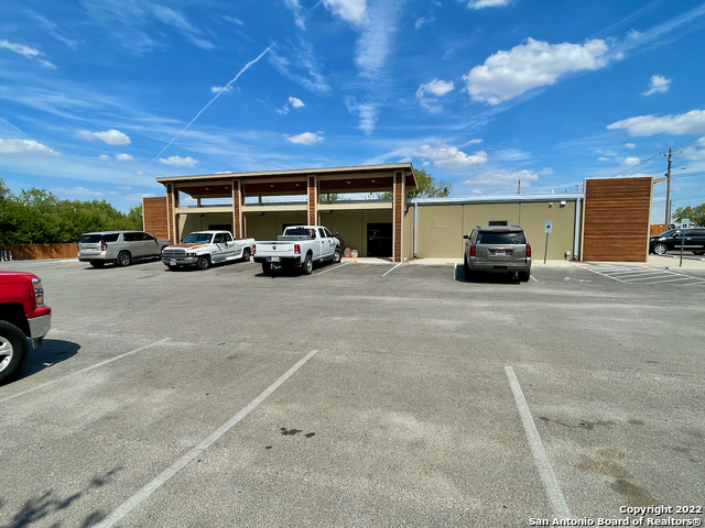 1753 Highway 97 E Property Photo 3