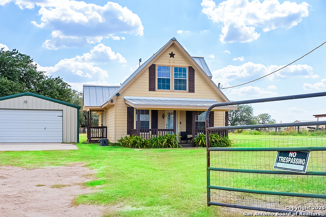 2148 State Highway 173 Property Photo 1