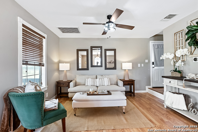 2148 State Highway 173 Property Photo 4