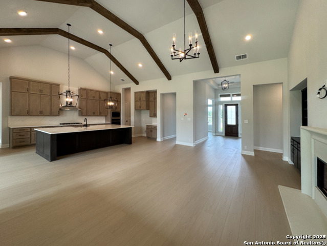 1172 Blackburnian Property Photo 17