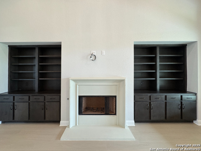 1172 Blackburnian Property Photo 22