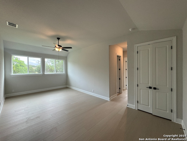 1172 Blackburnian Property Photo 30