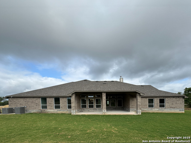 1172 Blackburnian Property Photo 45