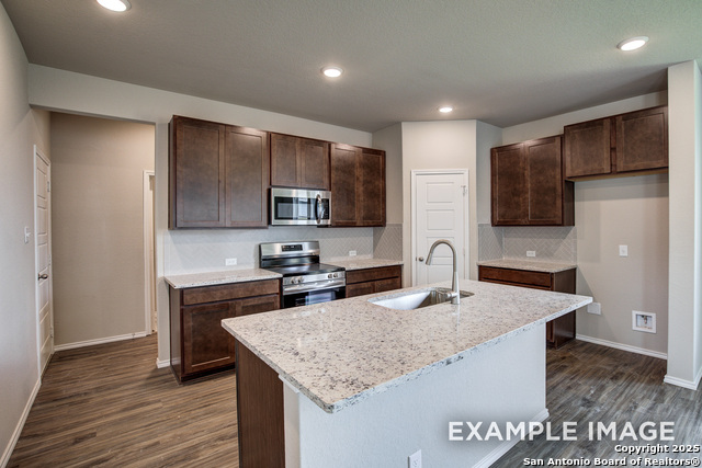 16407 Rosemary Ridge Property Photo 11