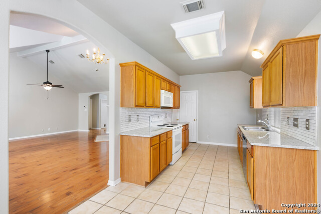 450 Walnut Heights Property Photo 12