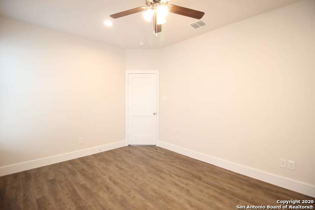 246 Topaz Property Photo 9