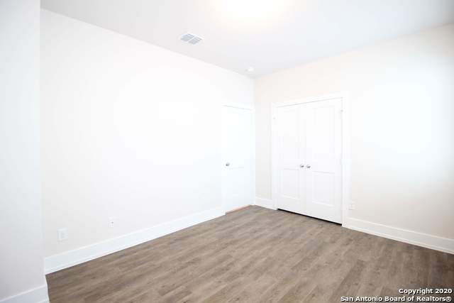 246 Topaz Property Photo 13