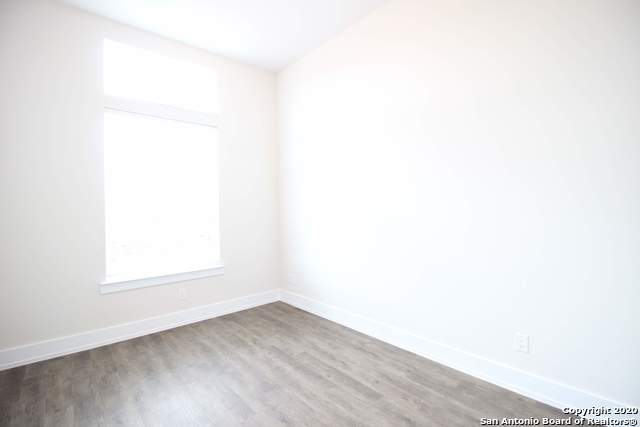 246 Topaz Property Photo 16