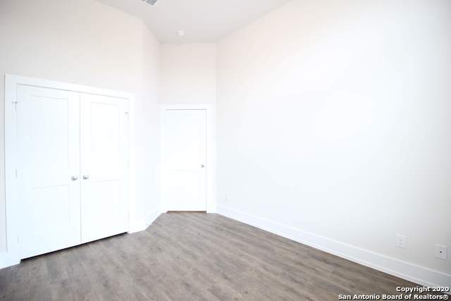 246 Topaz Property Photo 17