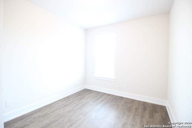 246 Topaz Property Photo 18
