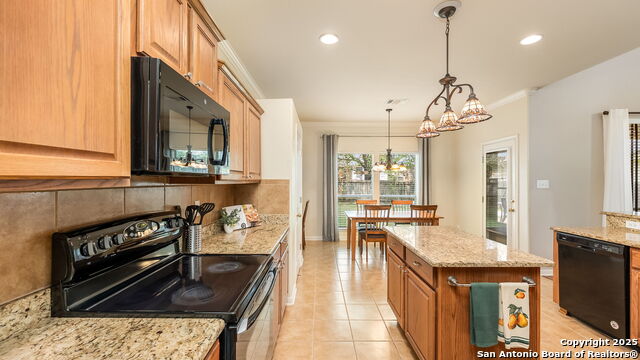9231 Larsons Ln Property Photo 11