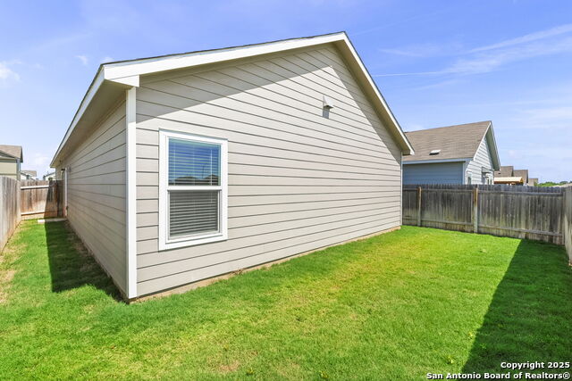 177 Soapstone Pass Property Photo 35