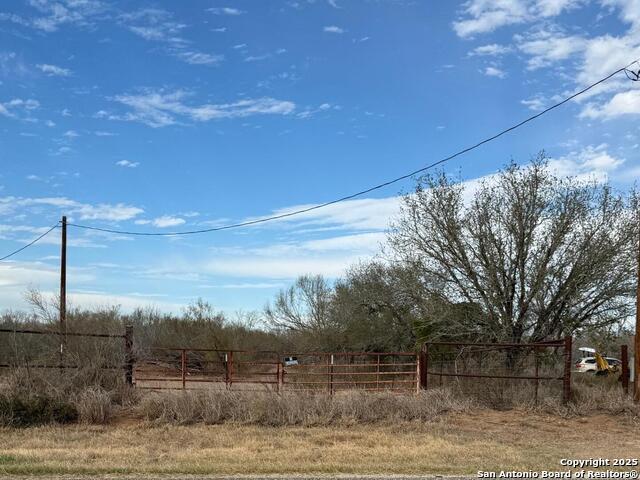 611 County Road 2755 Property Photo 32