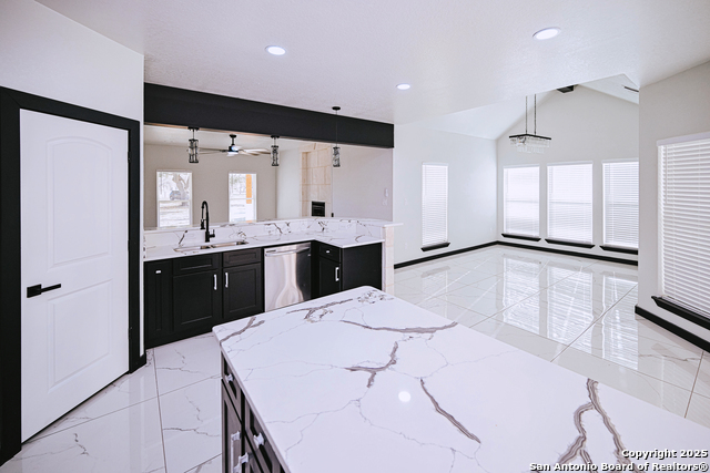 140 County Road 6871 Property Photo 4