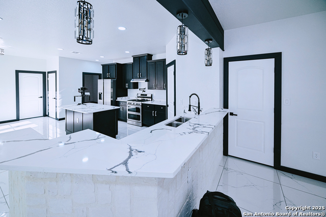 140 County Road 6871 Property Photo 11