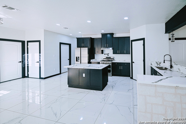 140 County Road 6871 Property Photo 14