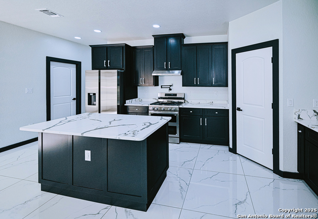 140 County Road 6871 Property Photo 17