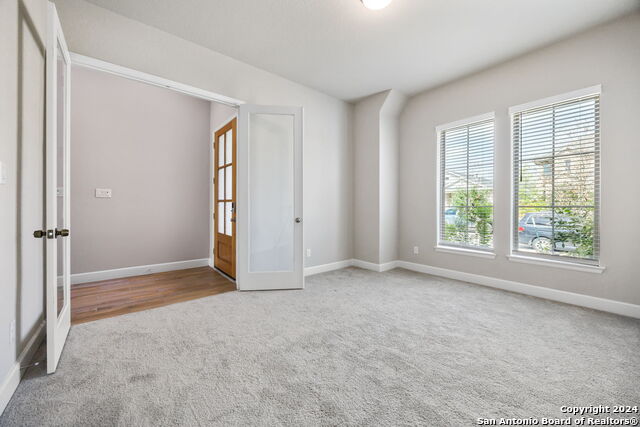 9328 Trestle Creek Property Photo 15