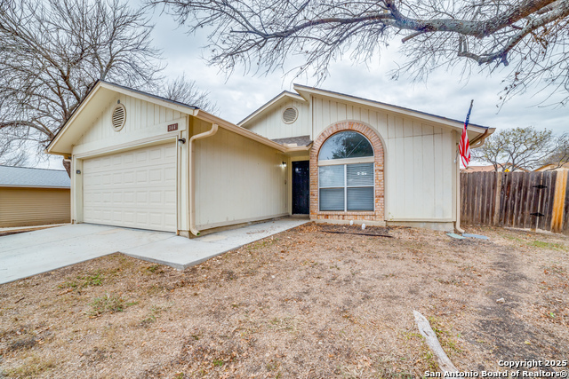 366 Ash Village Dr Property Photo 28