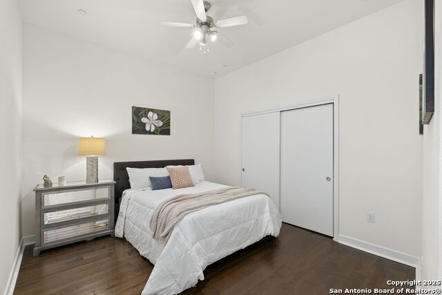 1401 S Flores St Property Photo 15