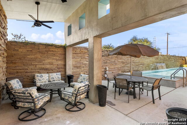 1401 S Flores St Property Photo 28
