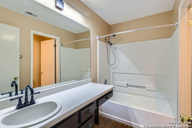7923 Coastal Run Property Photo 13