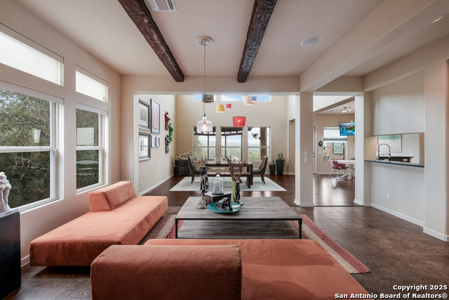 25131 Estancia Cir Property Photo 5
