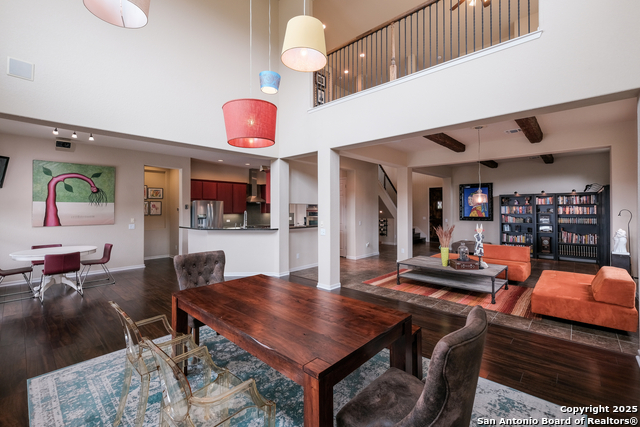 25131 Estancia Cir Property Photo 8
