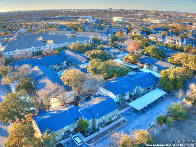 100 Lorenz Rd Property Photo 2