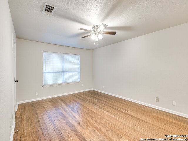100 Lorenz Rd Property Photo 21