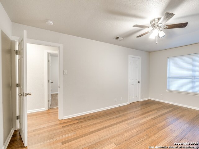 100 Lorenz Rd Property Photo 23