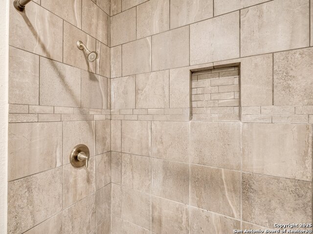 100 Lorenz Rd Property Photo 25