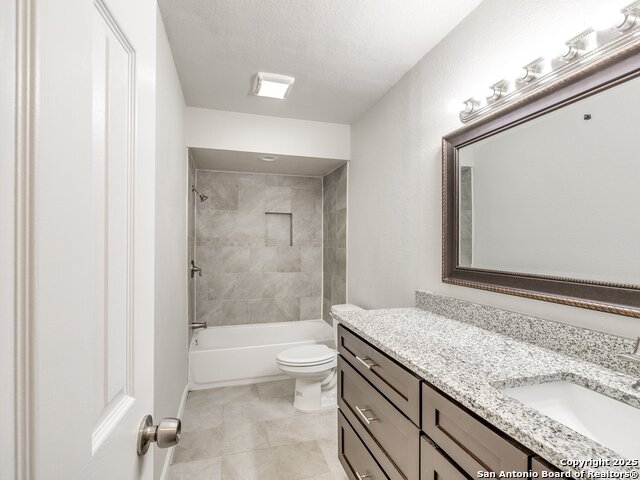 100 Lorenz Rd Property Photo 26