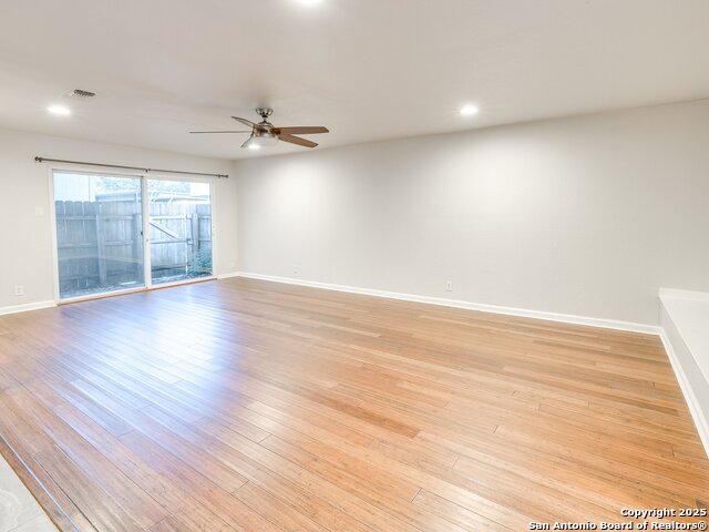 100 Lorenz Rd Property Photo 7