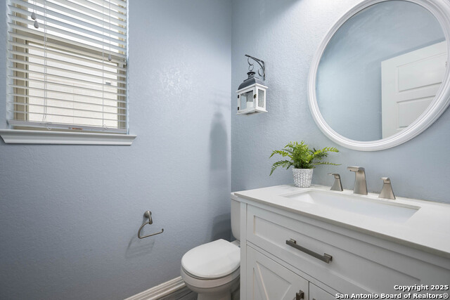 2527 Castello Way Property Photo 13