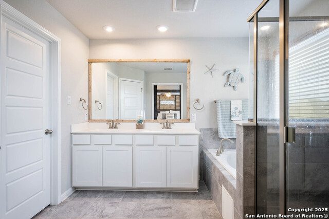 2527 Castello Way Property Photo 18