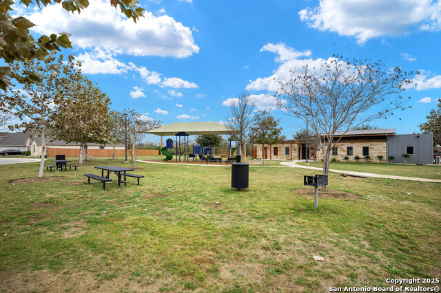 2527 Castello Way Property Photo 31