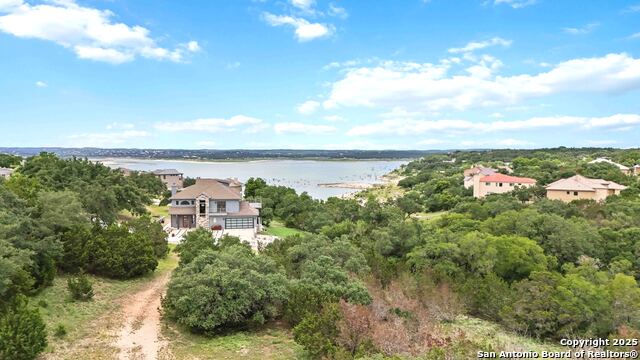 378 Oak Shores Property Photo 1