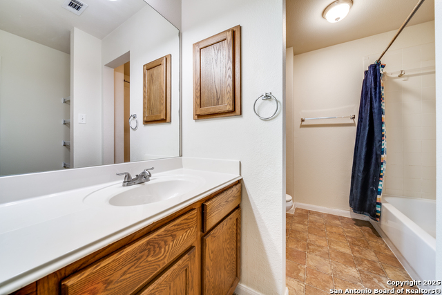 108 Ling Ln Property Photo 22