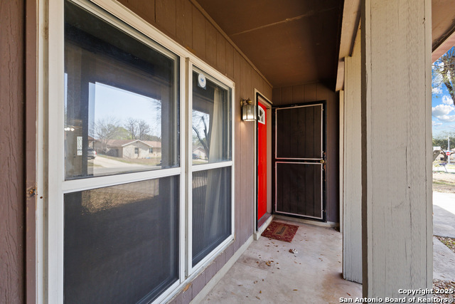 9626 Millbrook Dr. Property Photo 6