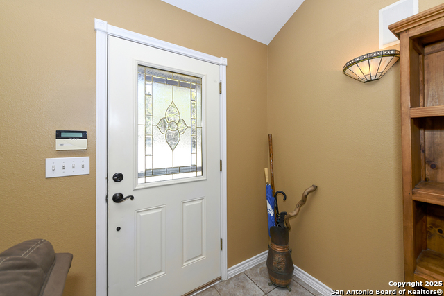 141 County Road 2757 Property Photo 6